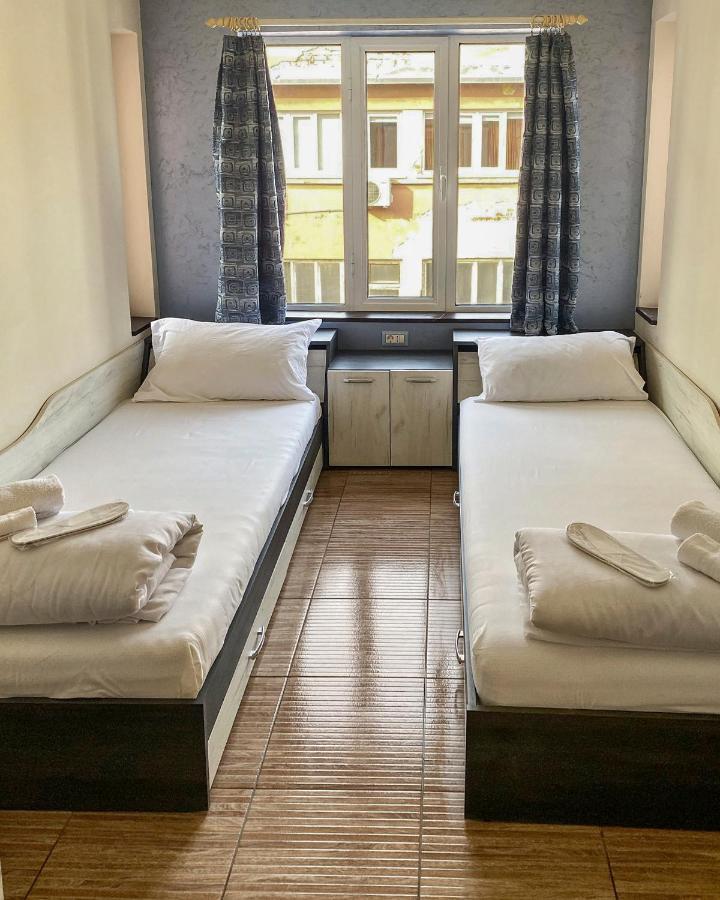 Anthora Hostel Пловдив Екстер'єр фото